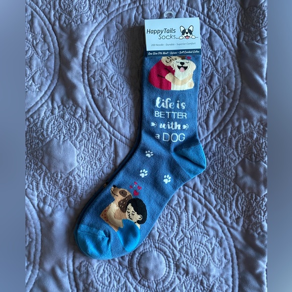 Life is Better with a Dog Socks - Picture 4 of 4
